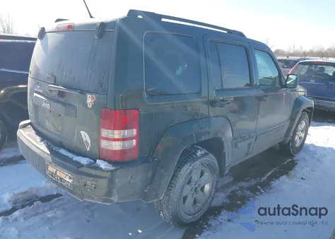 2010 Jeep Liberty Sport z USA, uszkodzony, nr VIN 1J4PN2GK5AW162735